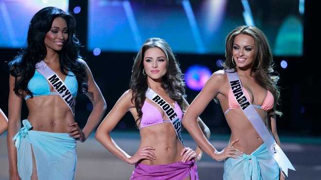 jade kelsall miss nevada 660 reuters.JPG
